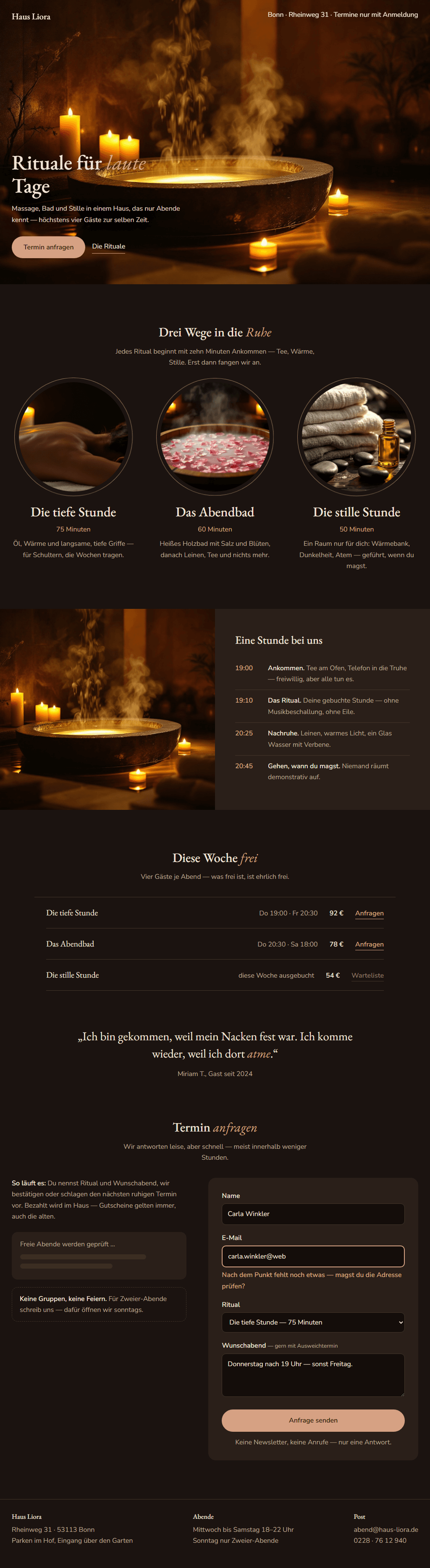 Welt Samtruhe: dunkler Wellness-Auftritt mit Kreisfenstern